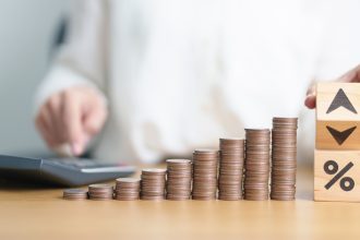 us-inflation-holds-steady-as-iran-war-looms