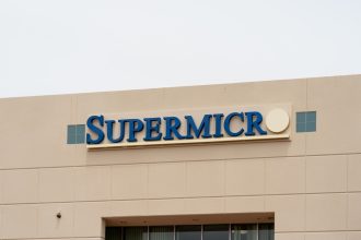 super-micro-opens-probe-after-export-case